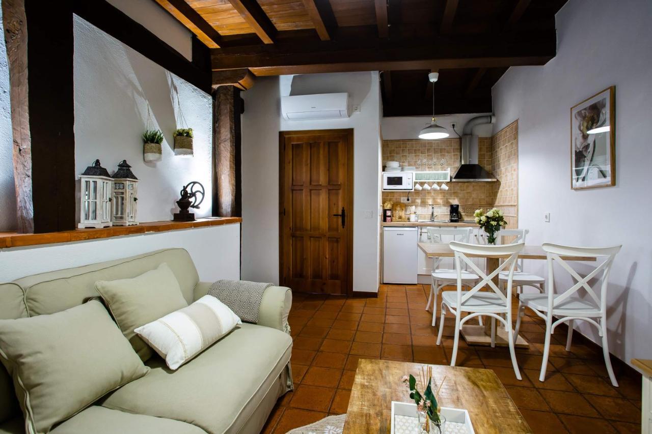 Apartamentos Puente De La Juderia Hervás Esterno foto