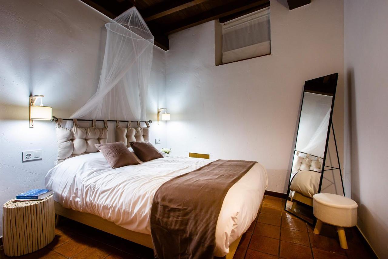 Apartamentos Puente De La Juderia Hervás Esterno foto