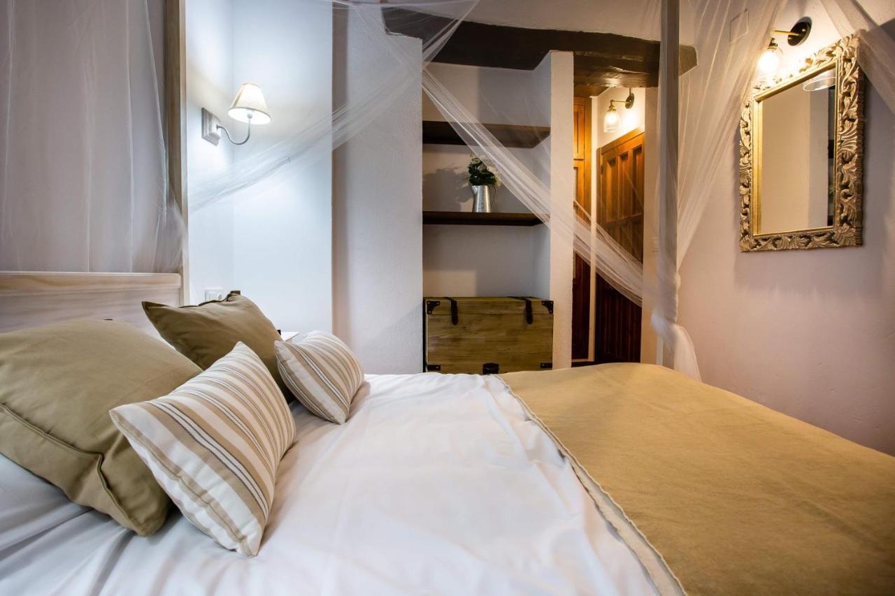 Apartamentos Puente De La Juderia Hervás Esterno foto