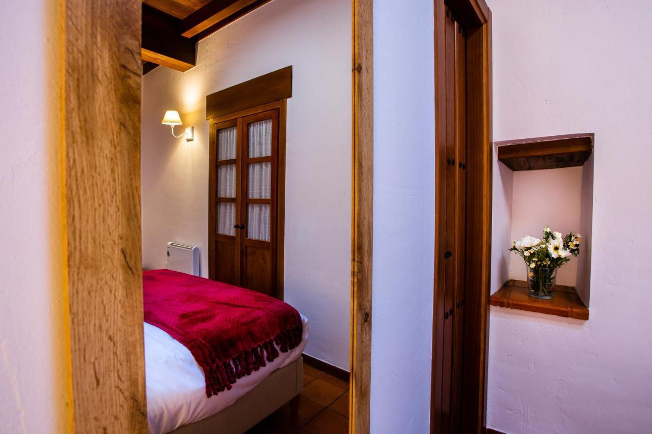 Apartamentos Puente De La Juderia Hervás Esterno foto