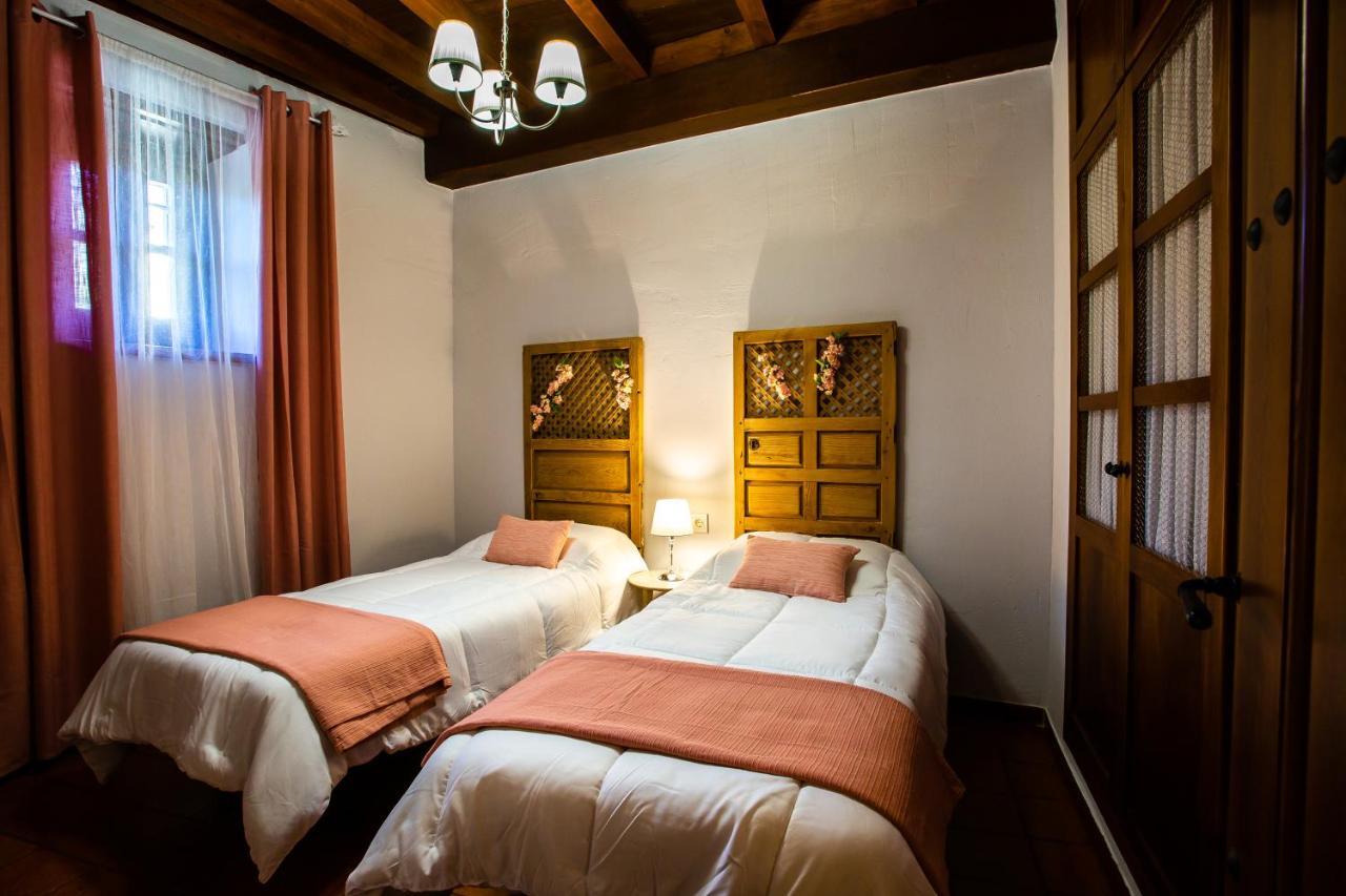Apartamentos Puente De La Juderia Hervás Esterno foto
