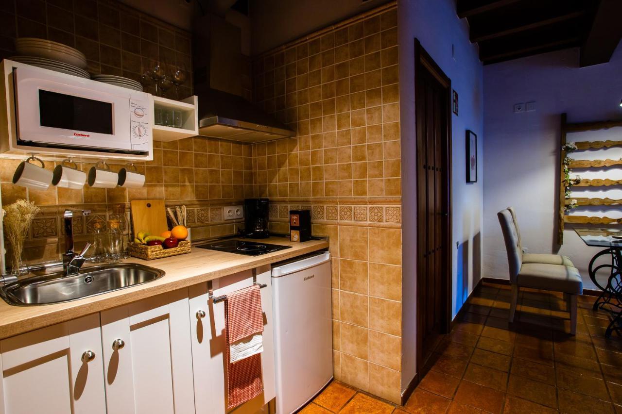 Apartamentos Puente De La Juderia Hervás Esterno foto
