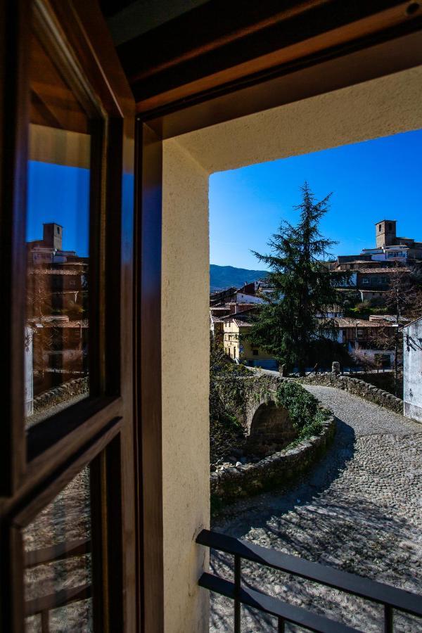 Apartamentos Puente De La Juderia Hervás Esterno foto