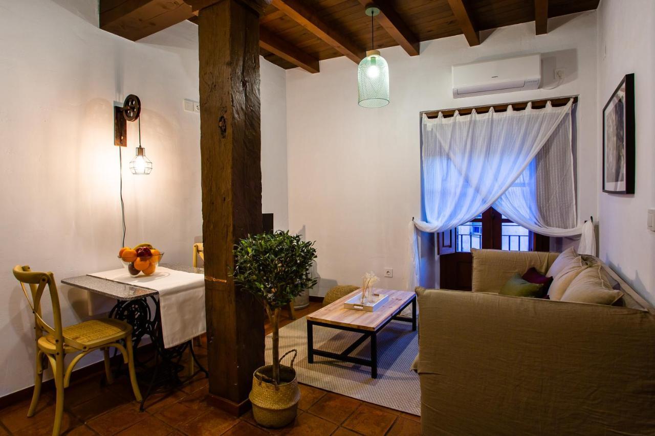 Apartamentos Puente De La Juderia Hervás Esterno foto